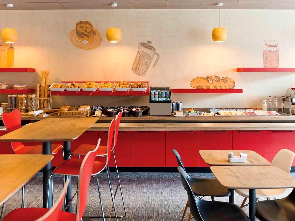 Ibis De Panne Hotel Restaurant photo